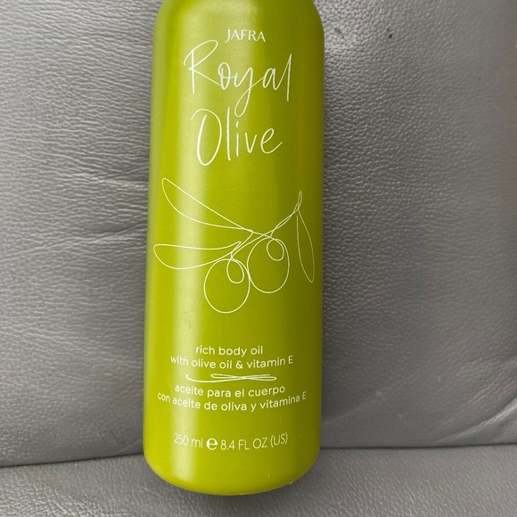JAFRA Bath & Body Royal Oil Body Oil From Jafra Poshmark